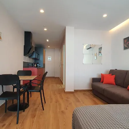 Lookout 2 Sarandë