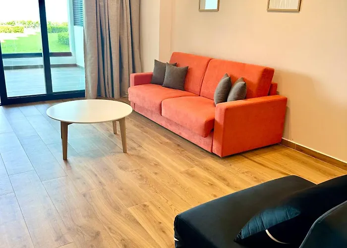 Lookout 2 * Sarandë